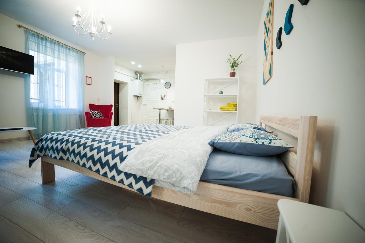City Center Apartment Лвив Екстериор снимка