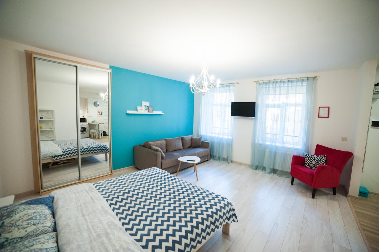 City Center Apartment Лвив Екстериор снимка