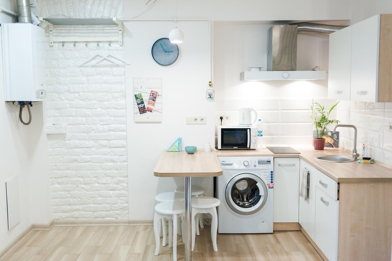 City Center Apartment Лвив Екстериор снимка