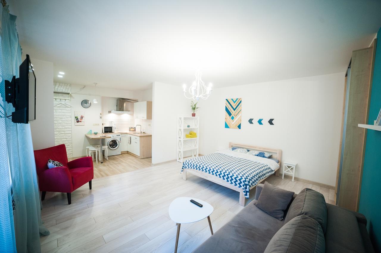 City Center Apartment Лвив Екстериор снимка
