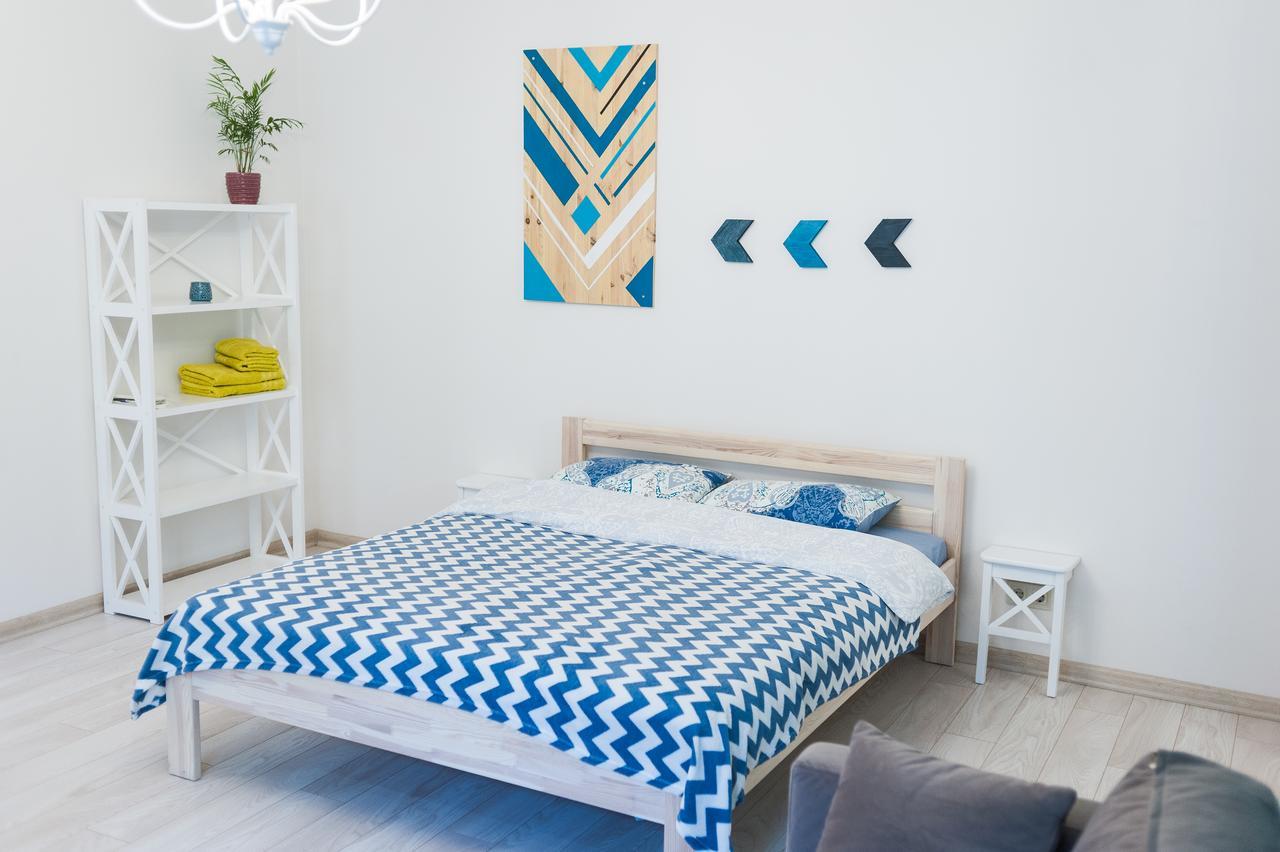 City Center Apartment Лвив Екстериор снимка